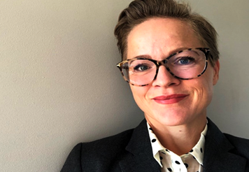 sara thumb portratt v2